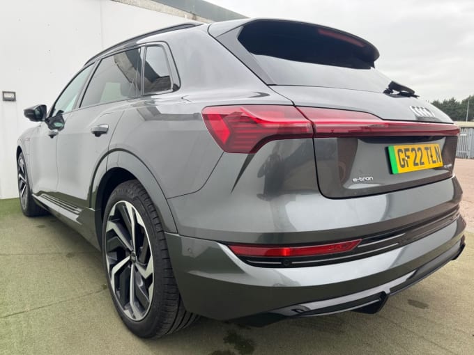 2025 Audi E-tron