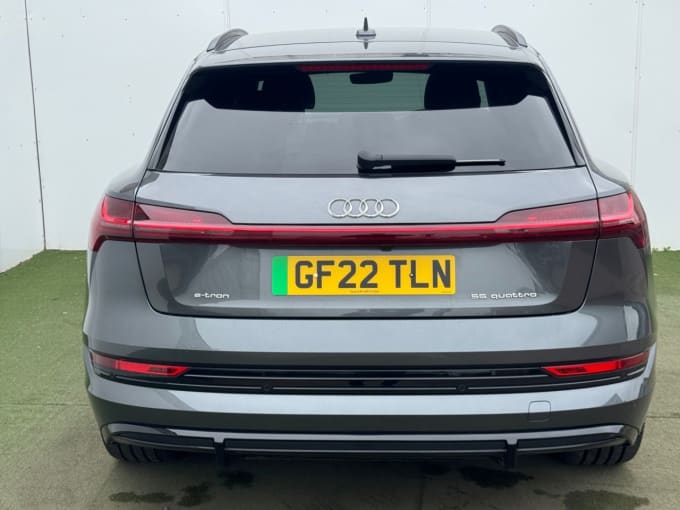 2025 Audi E-tron