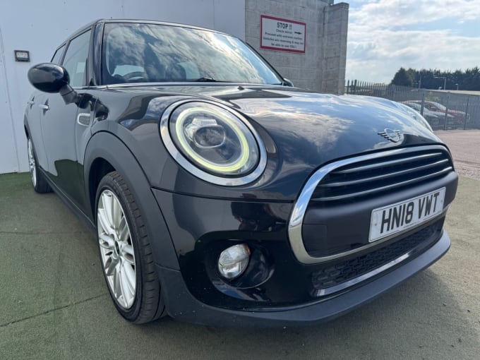 2025 Mini Hatch