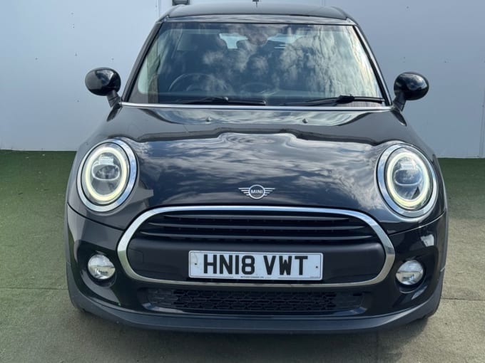 2025 Mini Hatch