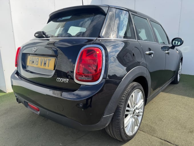 2025 Mini Hatch