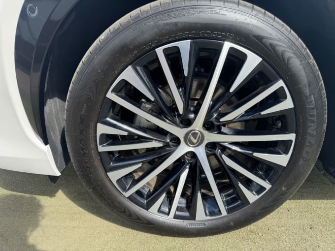 2025 Lexus Rz