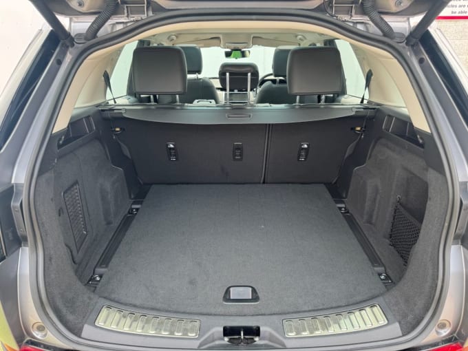 2025 Land Rover Discovery Sport
