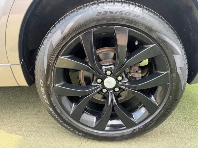2025 Land Rover Discovery Sport