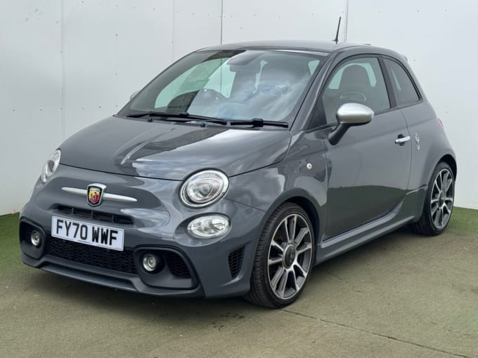 2025 Abarth 595