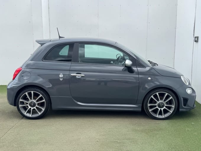 2025 Abarth 595