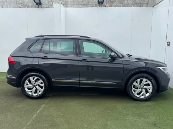 2025 Volkswagen Tiguan