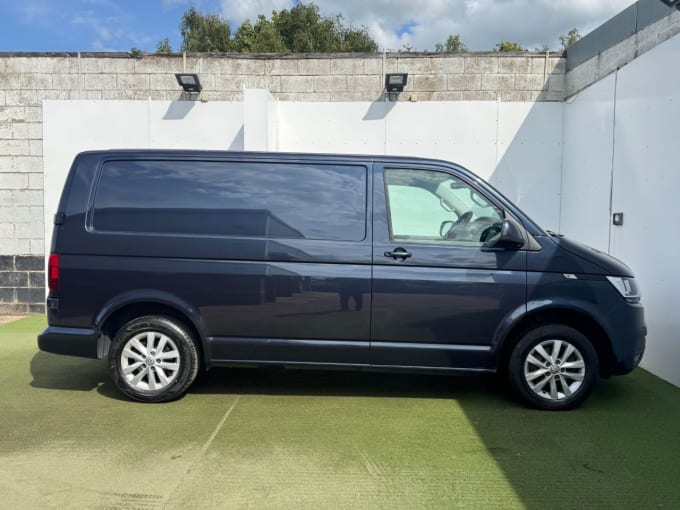 2025 Volkswagen Transporter