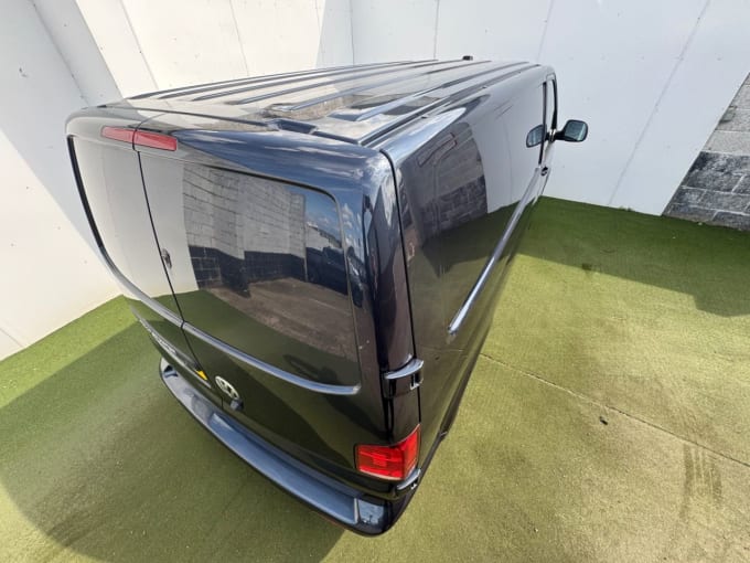 2025 Volkswagen Transporter