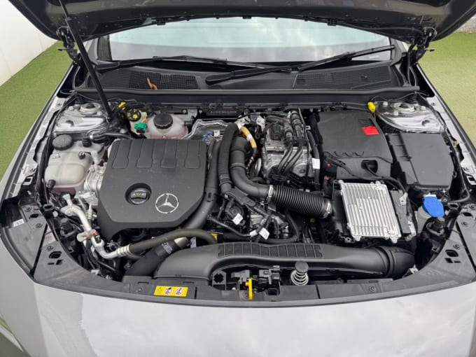 2025 Mercedes-benz Cla