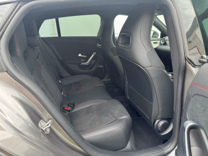 2025 Mercedes-benz Cla
