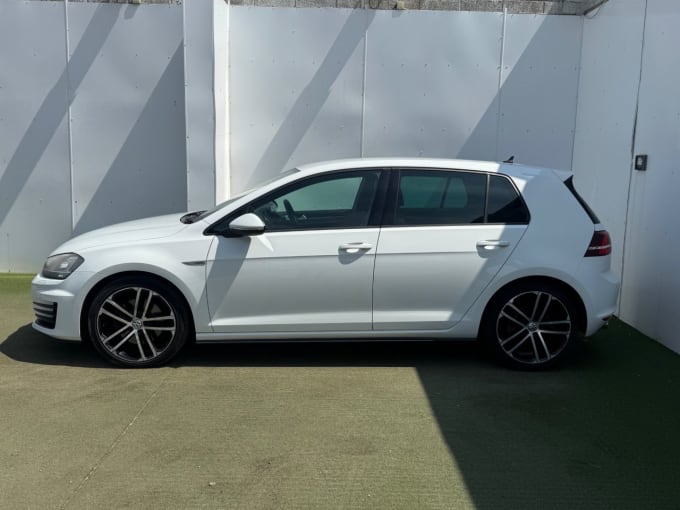 2025 Volkswagen Golf
