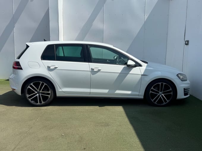 2025 Volkswagen Golf