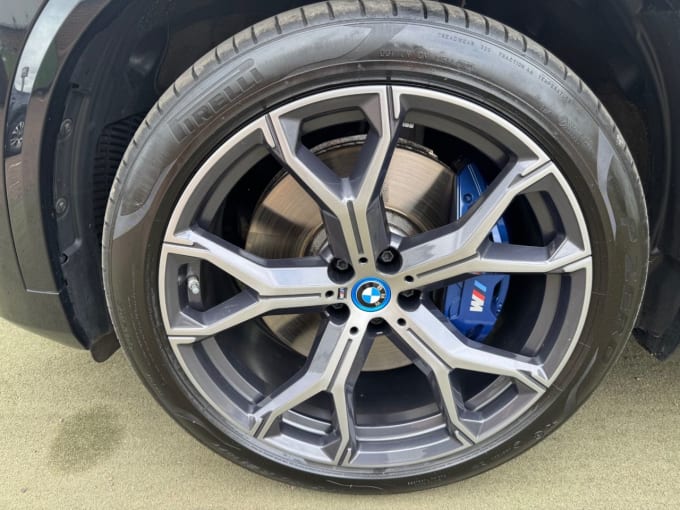 2025 BMW X5