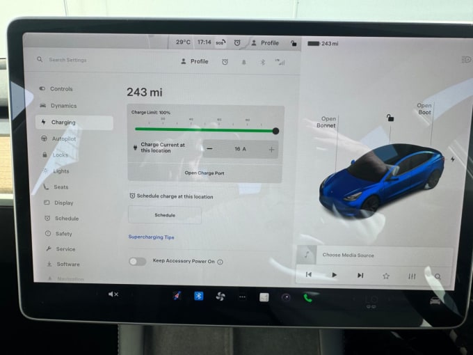 2025 Tesla Model 3