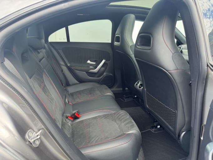 2025 Mercedes-benz Cla