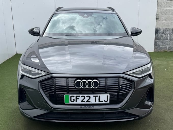 2025 Audi E-tron