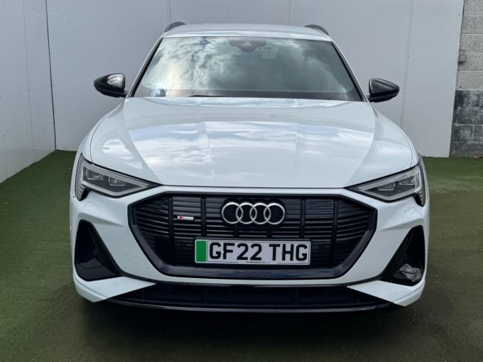 2025 Audi E-tron
