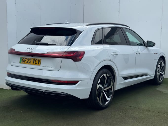 2025 Audi E-tron