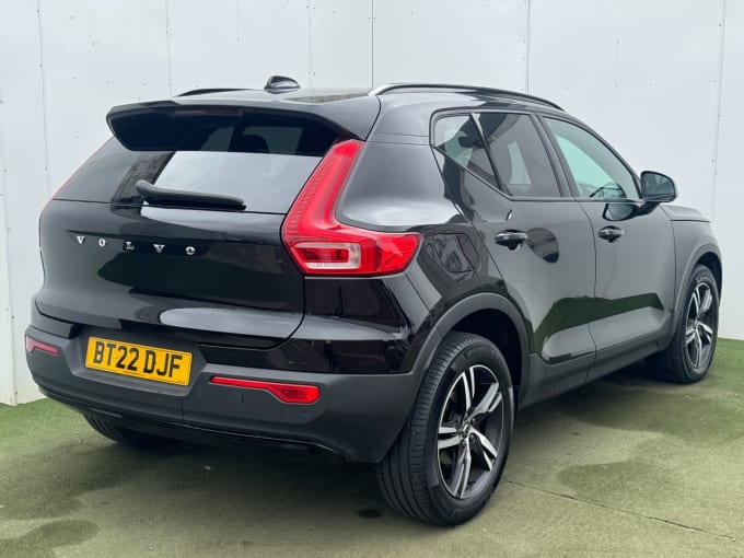 2025 Volvo Xc40