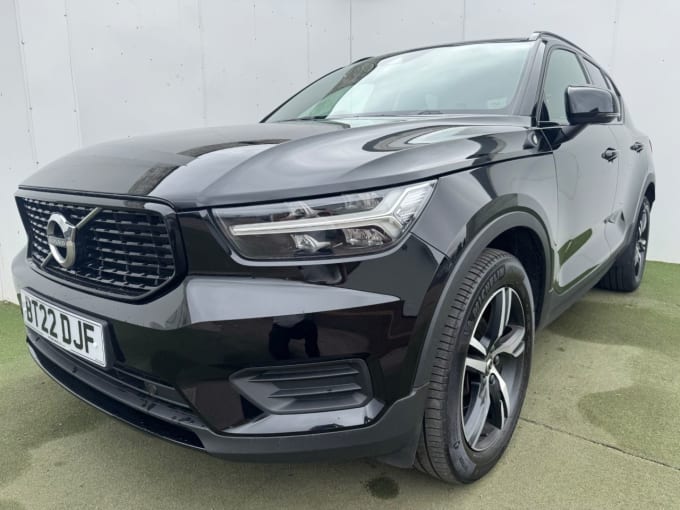 2025 Volvo Xc40