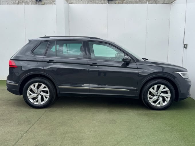 2025 Volkswagen Tiguan