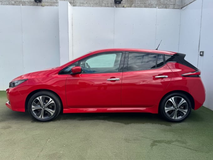 2025 Nissan Leaf