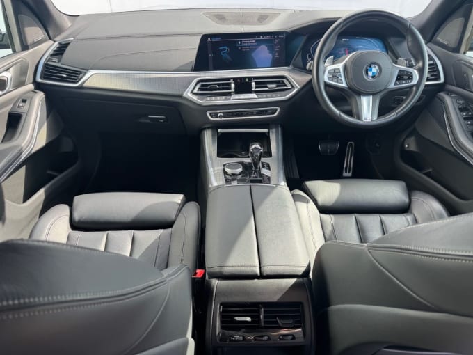 2025 BMW X5
