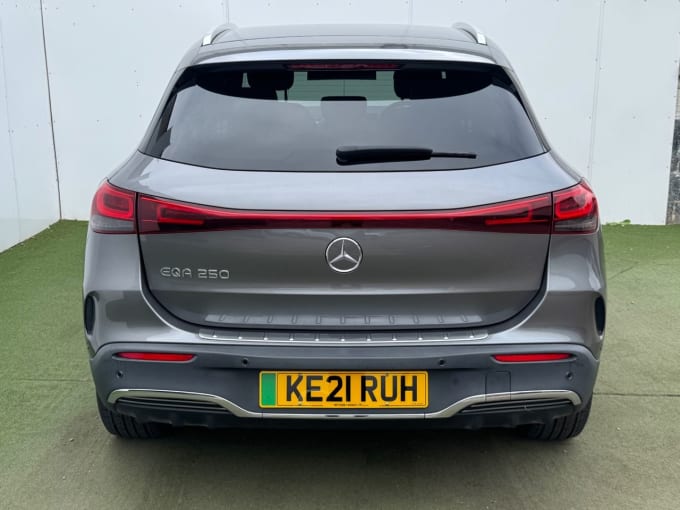 2025 Mercedes-benz Eqa