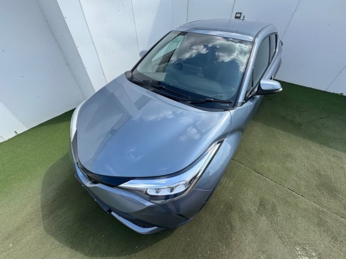 2025 Toyota C-hr
