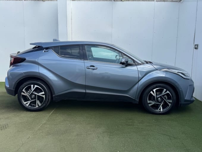 2025 Toyota C-hr