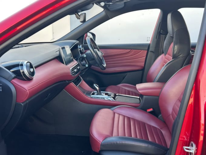 2025 Mg Mg Hs