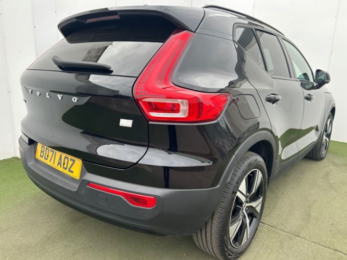 2025 Volvo Xc40