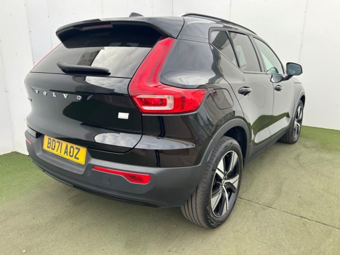 2025 Volvo Xc40