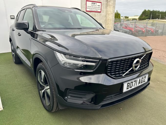 2025 Volvo Xc40