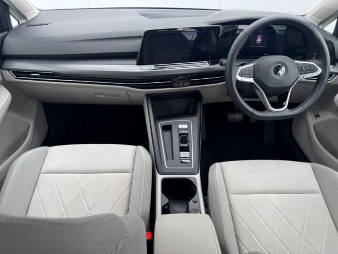 2025 Volkswagen Golf