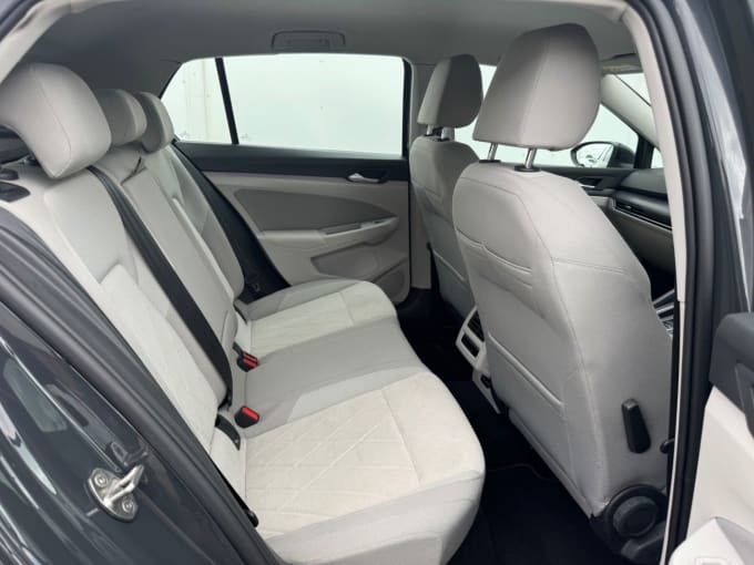 2025 Volkswagen Golf