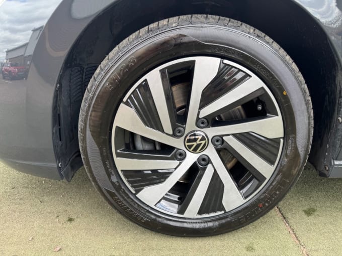 2025 Volkswagen Golf