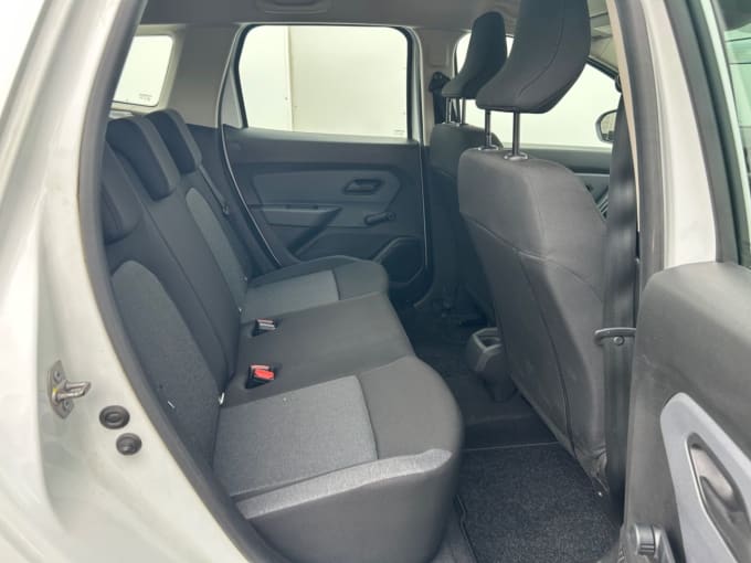 2025 Dacia Duster