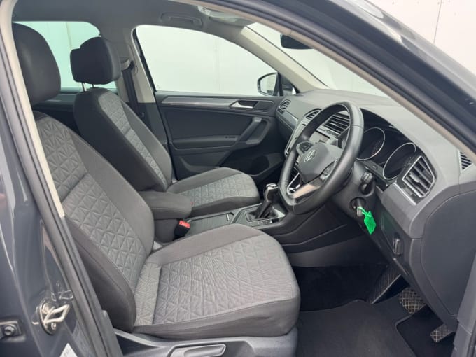 2025 Volkswagen Tiguan