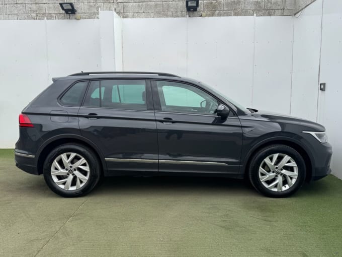 2025 Volkswagen Tiguan