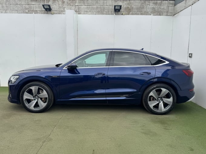 2025 Audi E-tron