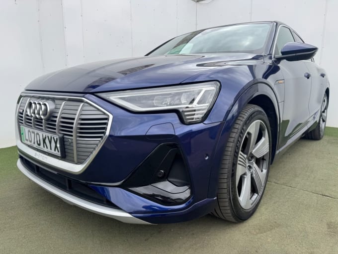 2025 Audi E-tron