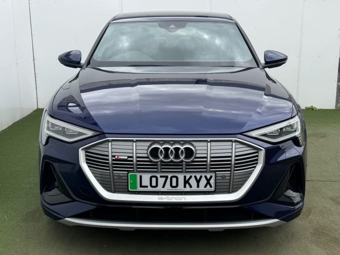 2025 Audi E-tron