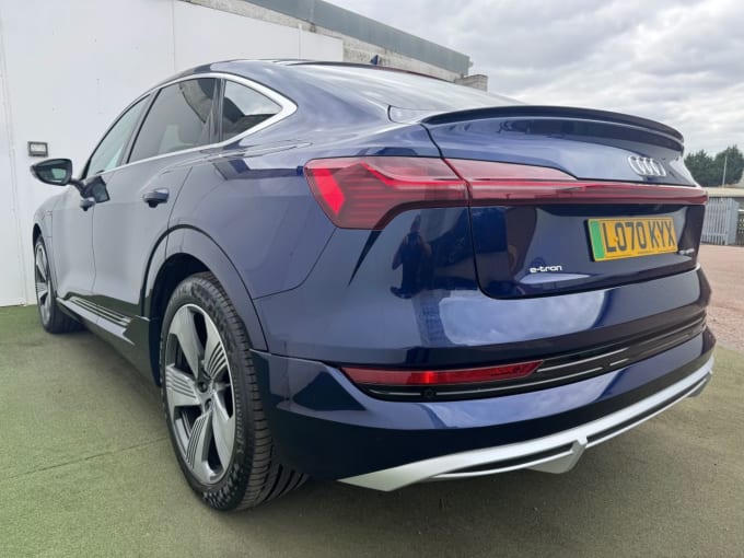 2025 Audi E-tron