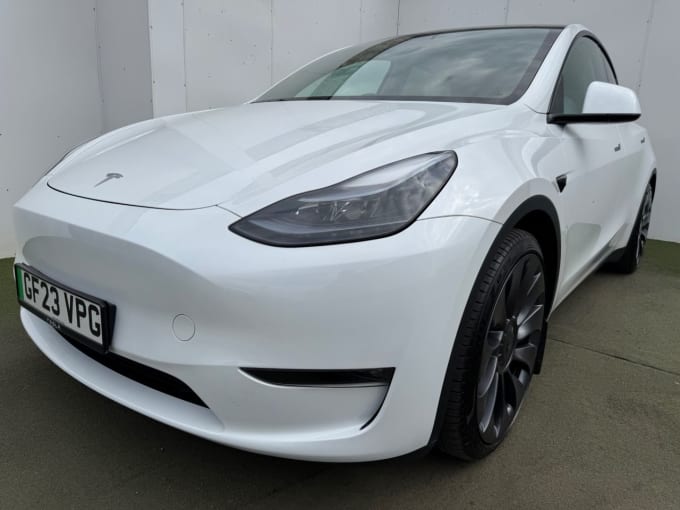 2025 Tesla Model Y