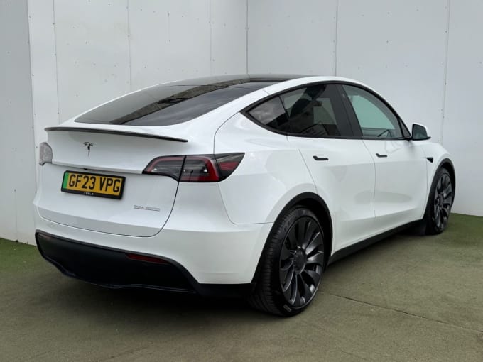 2025 Tesla Model Y