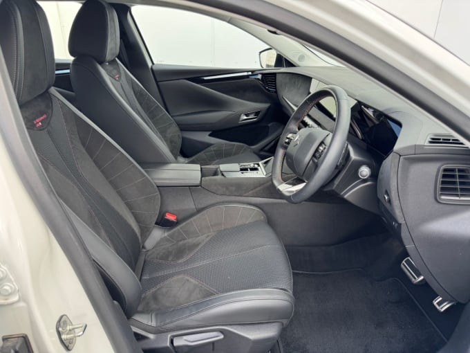 2025 Ds Automobiles Ds 4