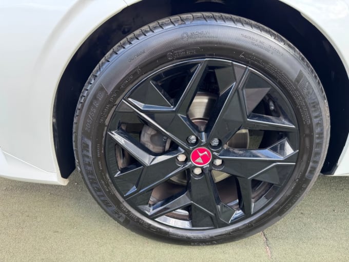 2025 Ds Automobiles Ds 4