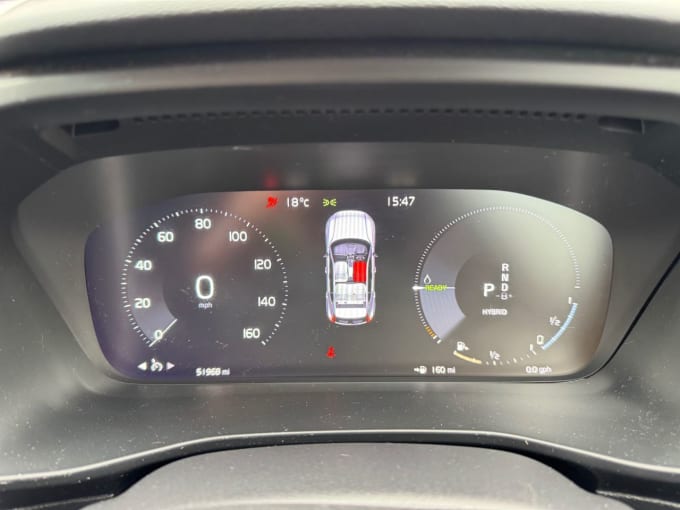 2025 Volvo Xc40